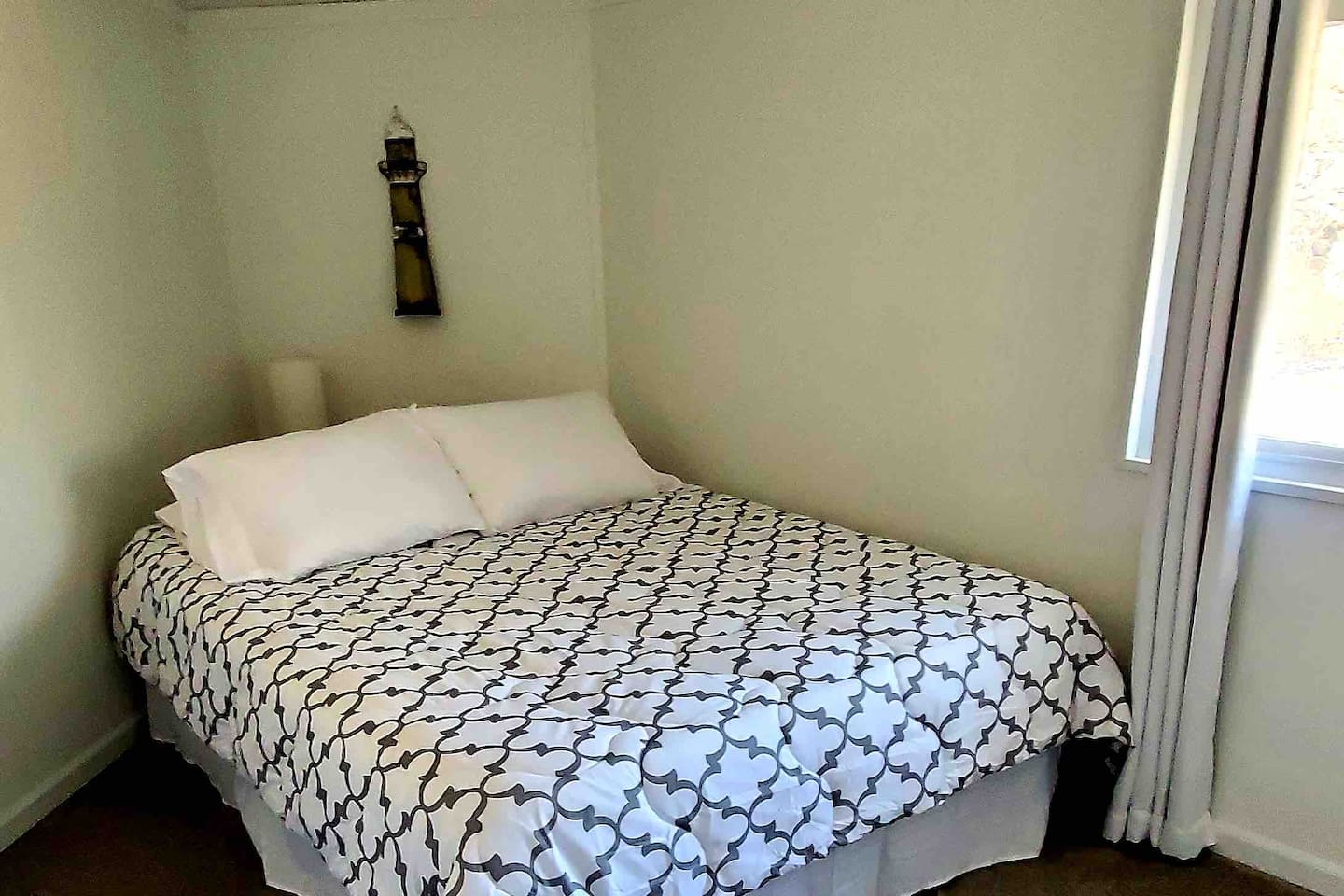 Portage bedroom